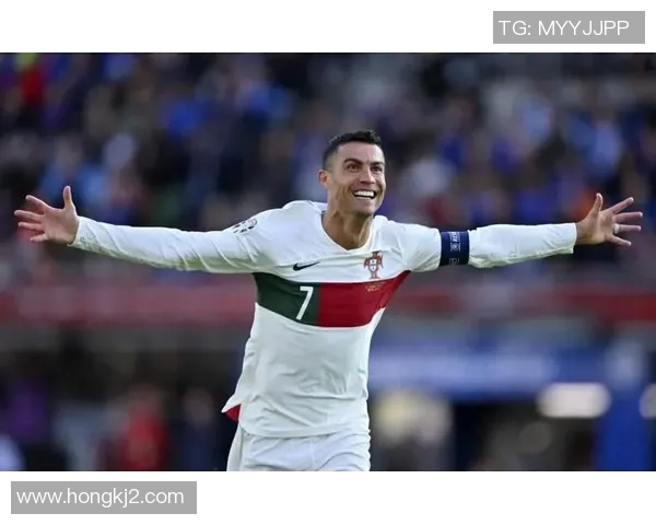 老足球明星C罗的传奇生涯与未来展望解析 老足球明星C罗的传奇生涯与未来展望解析