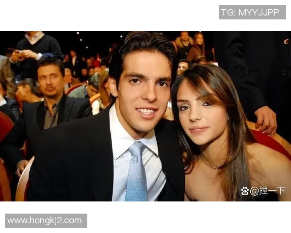 曾与足球巨星共度甜蜜时光的明星们揭秘爱情故事 曾与足球巨星共度甜蜜时光的明星们揭秘爱情故事